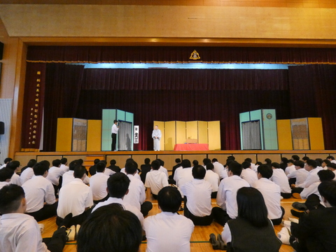 geijutu_kanshoiu(21)