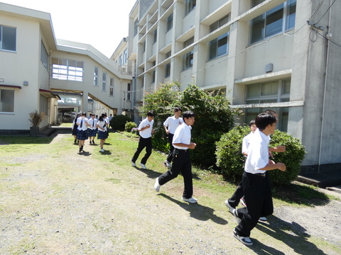 hinan(14)